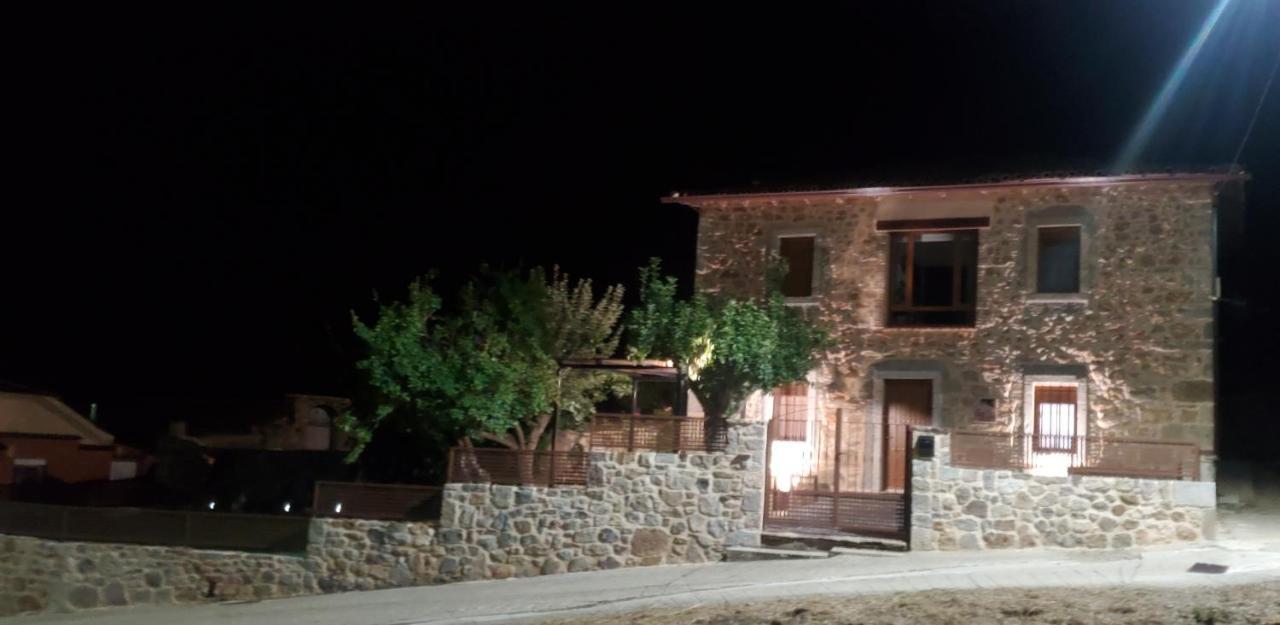 Casa Rural Carmen Luna Mallo de Luna Esterno foto