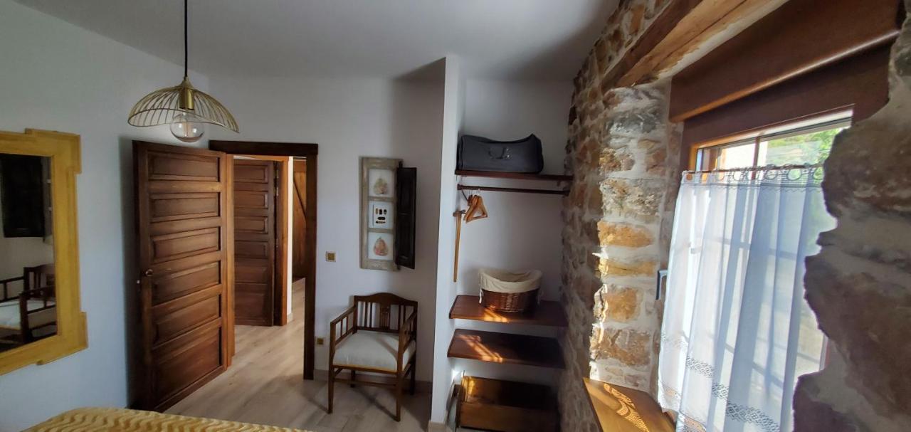 Casa Rural Carmen Luna Mallo de Luna Esterno foto