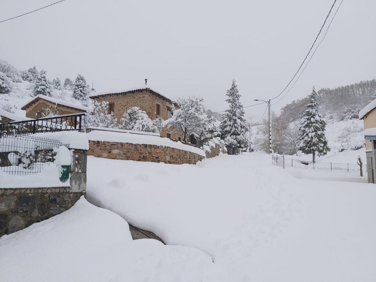 Casa Rural Carmen Luna Mallo de Luna Esterno foto